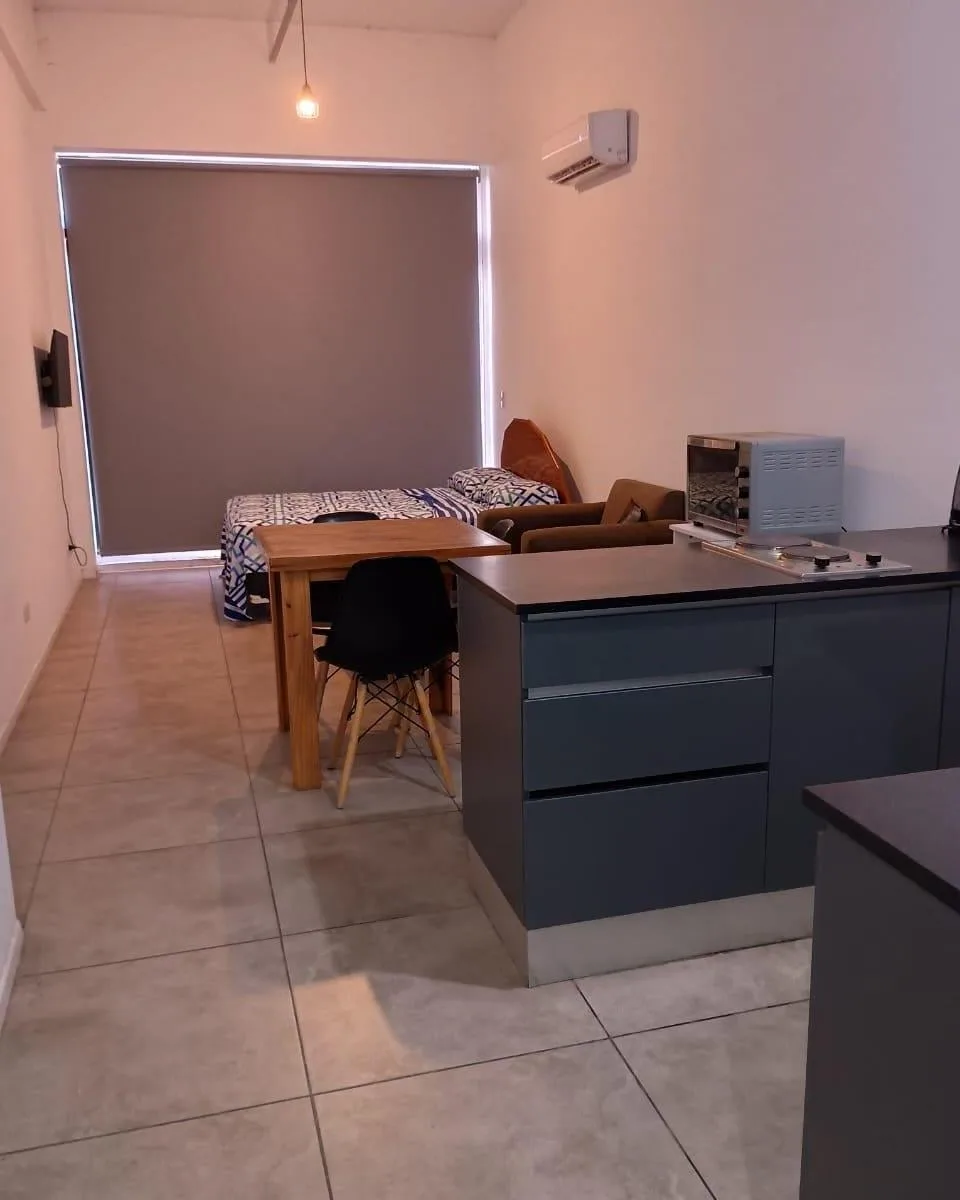 Monoambiente amueblado en Parque Chacabuco