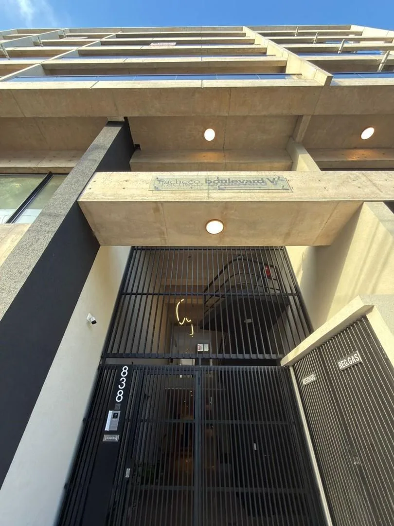 Apartamento de dois quartos em General Pacheco, Tigre