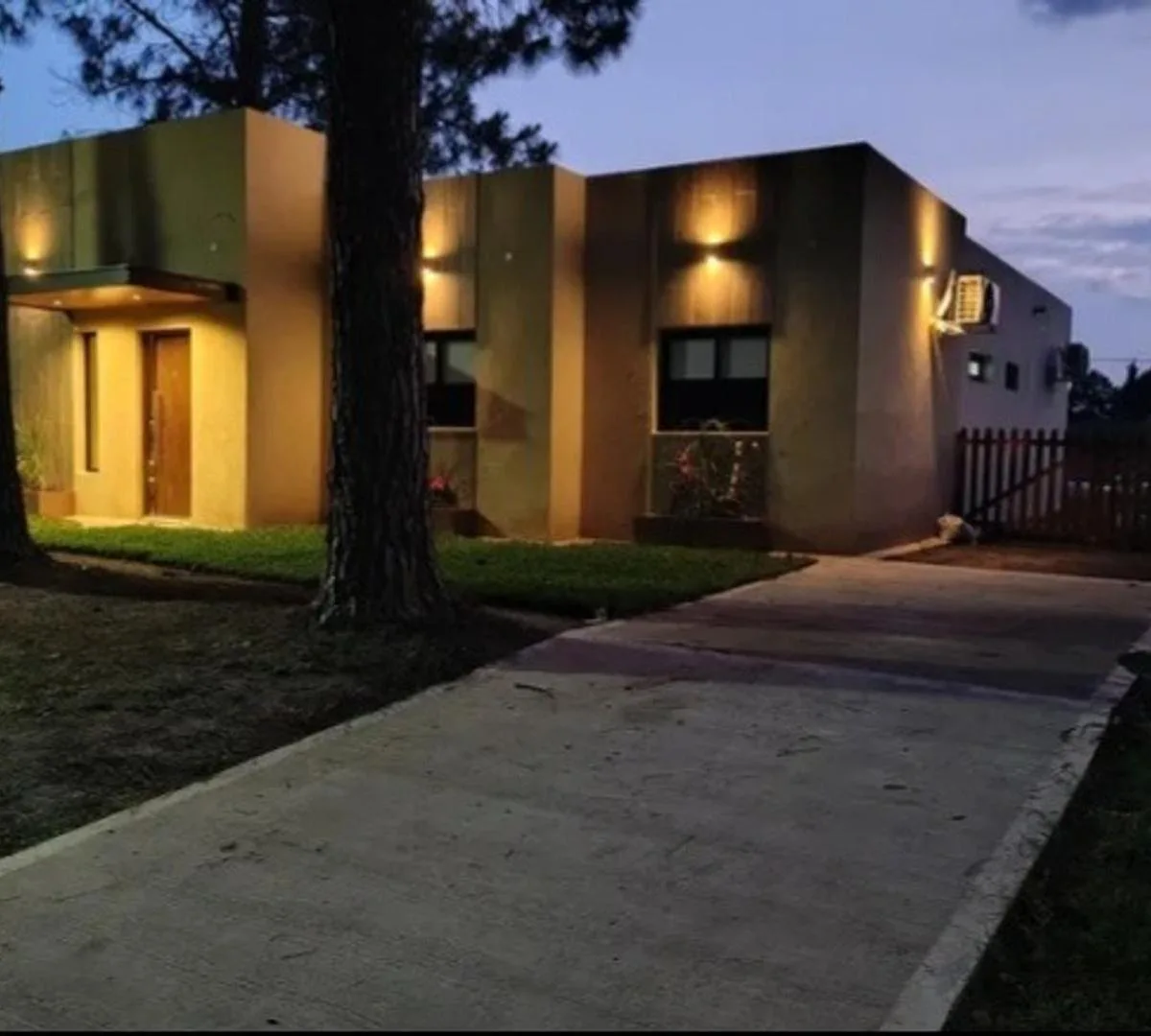 Alquiler de Casa con Pileta, Pilar del Este, Zelaya