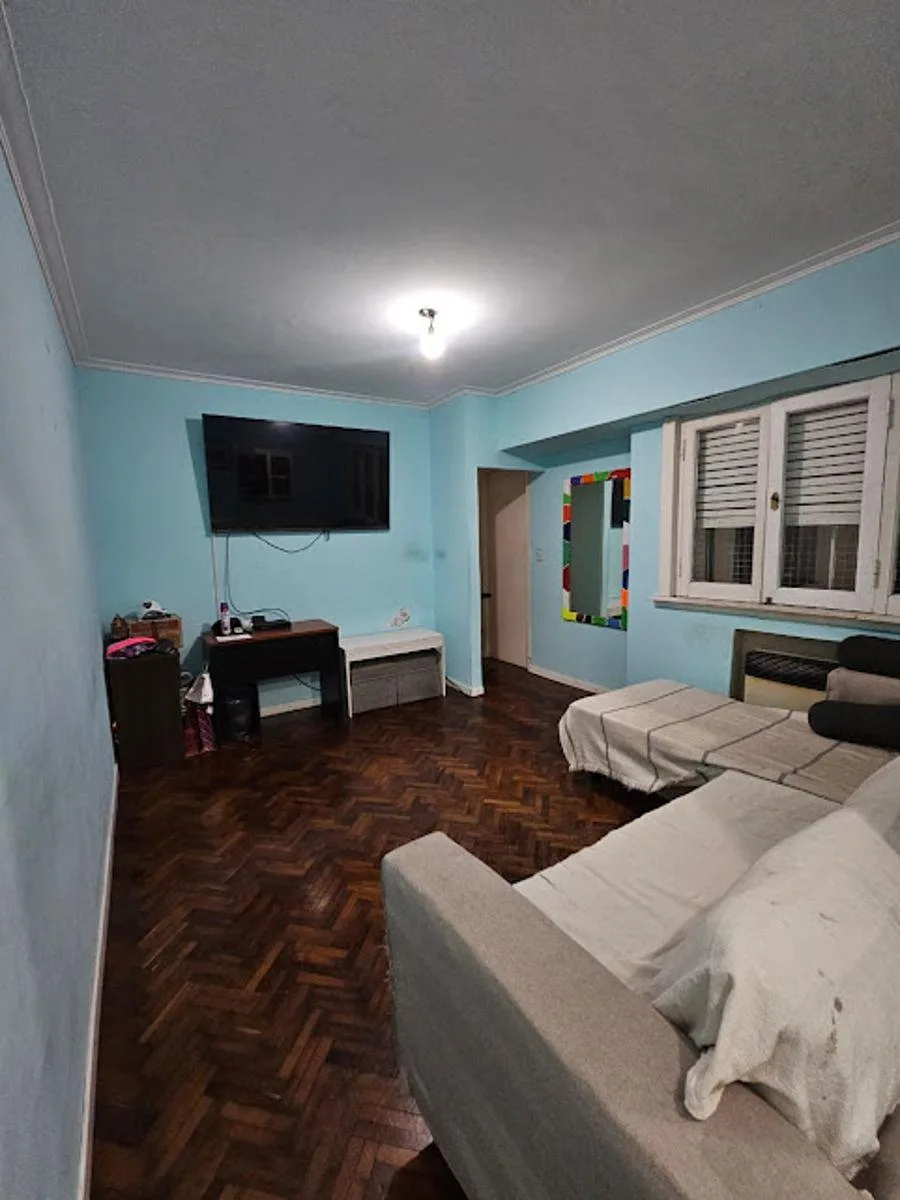 Departamento de 3 ambientes con balcón terraza en La Boca