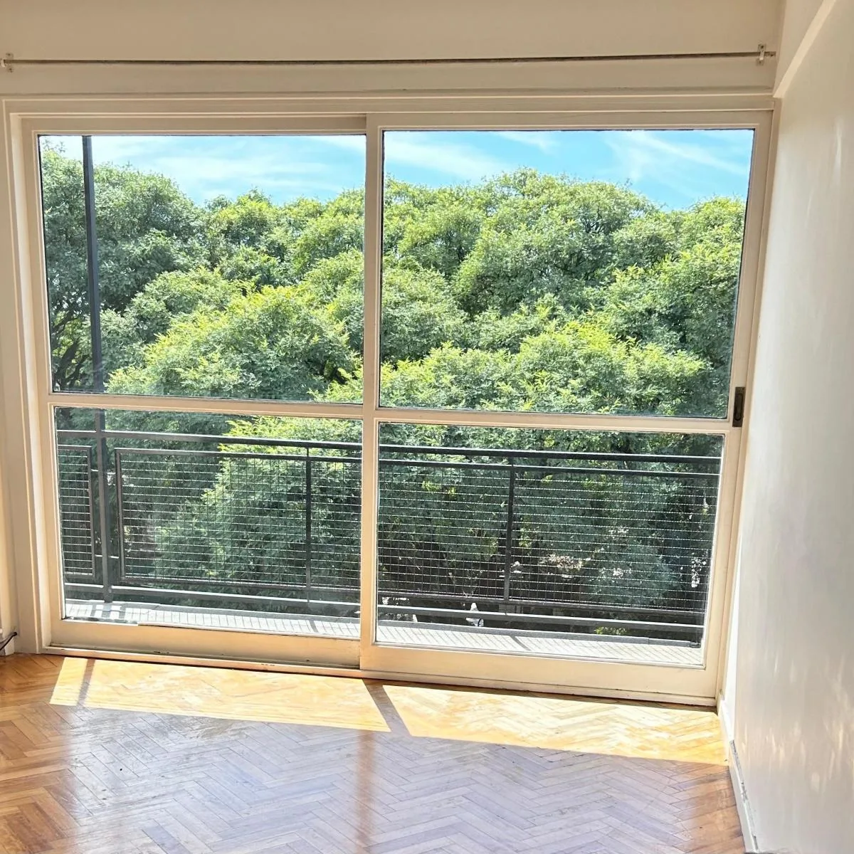 Studio apartment with open green view in Buenos Aires