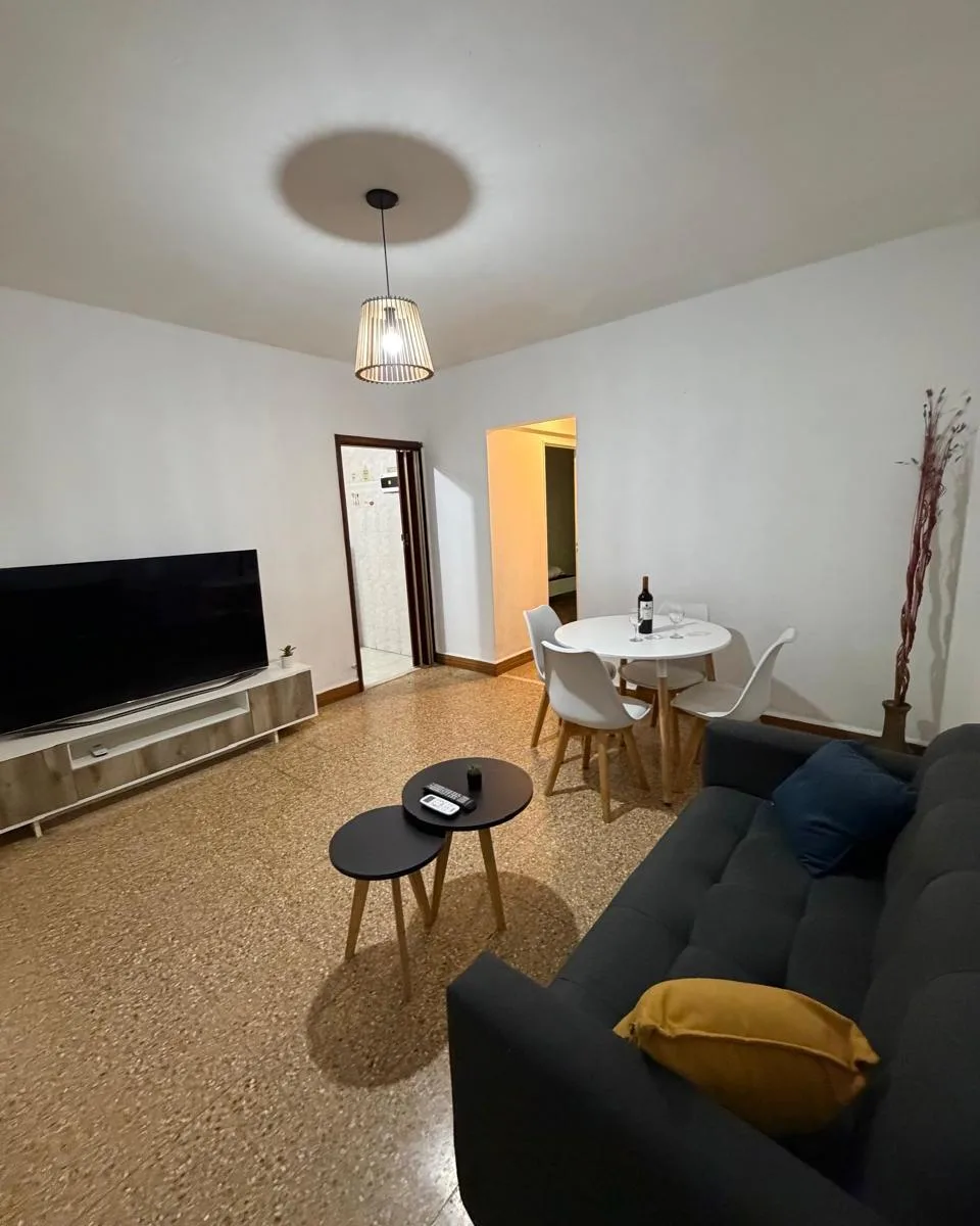 Furnished two-bedroom apartment in La Boca