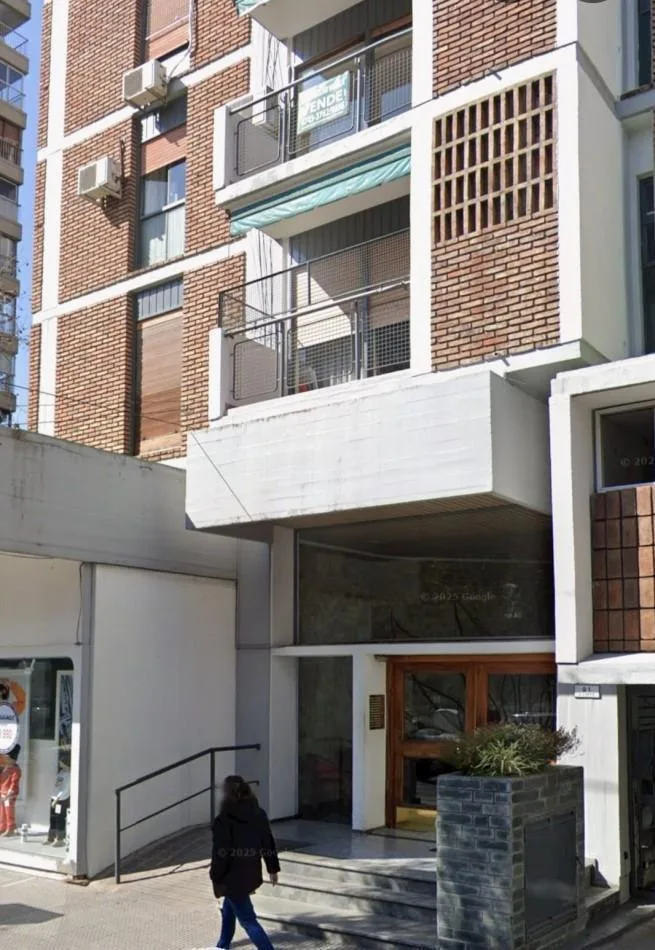 Apartamento de três ambientes em Martínez