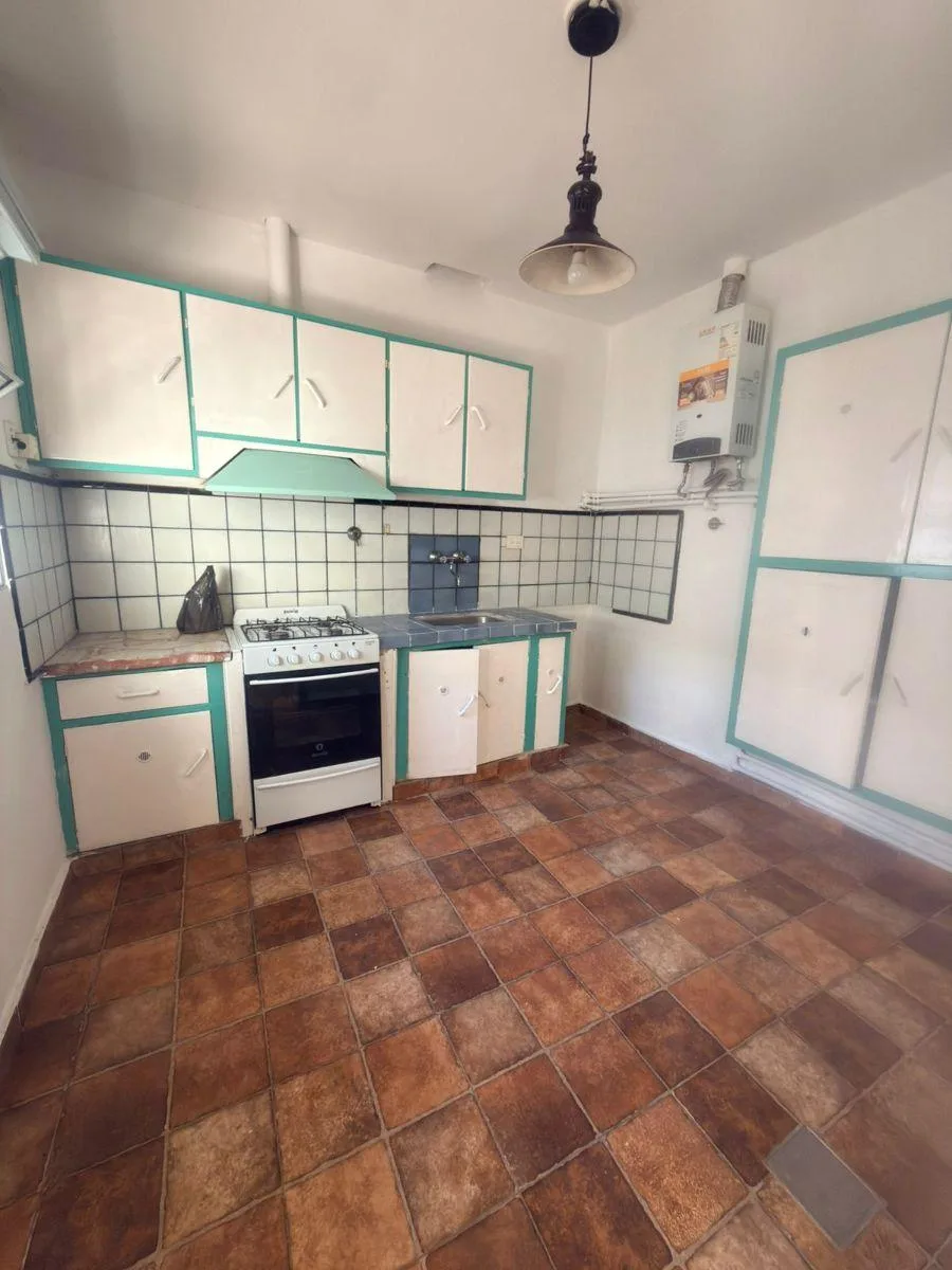 PH de 2 ambientes con patio en Haedo
