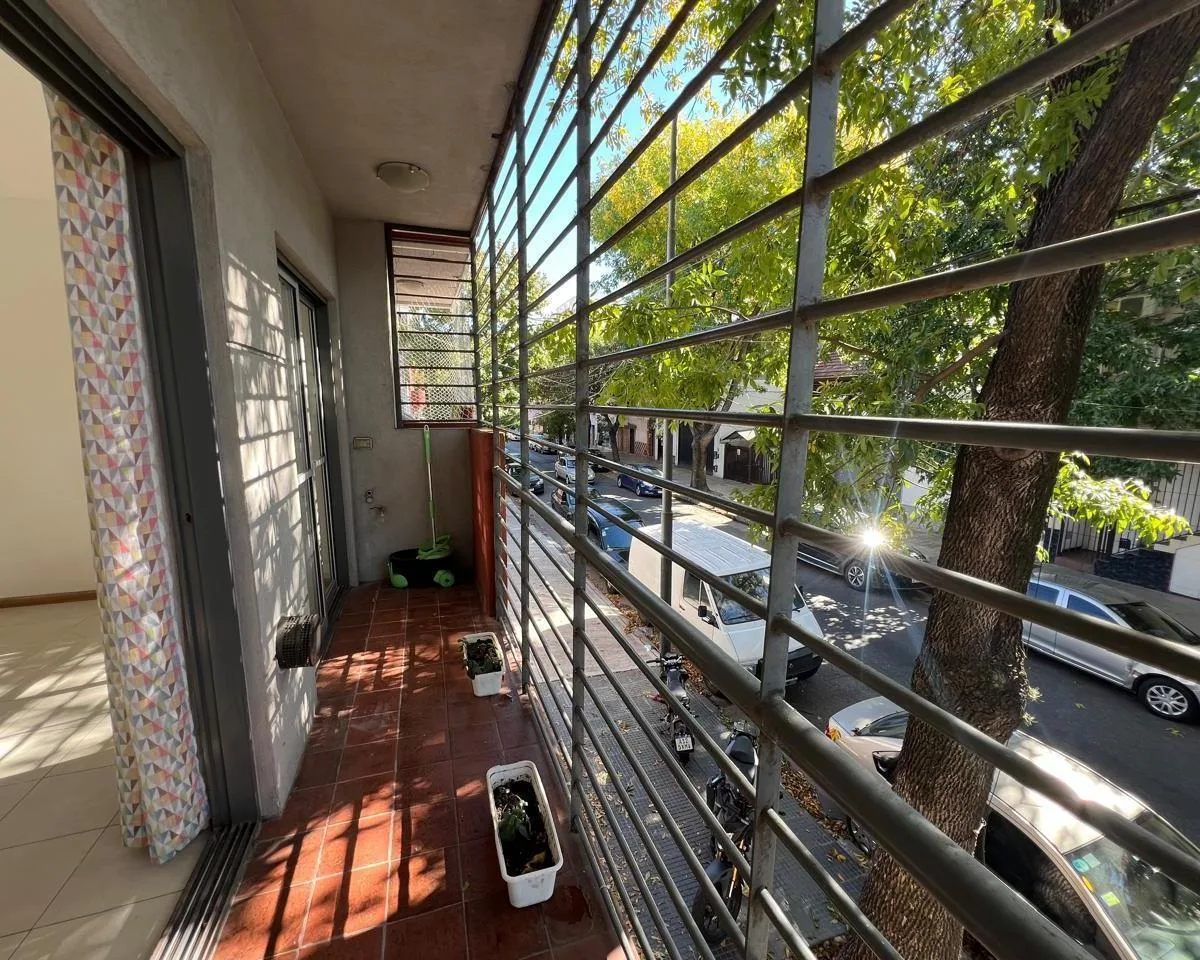 Monoambiente con balcón en Villa Santa Rita