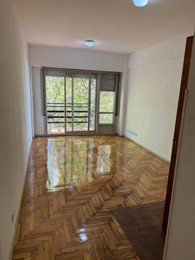 Kitnet profissional com varanda em Palermo