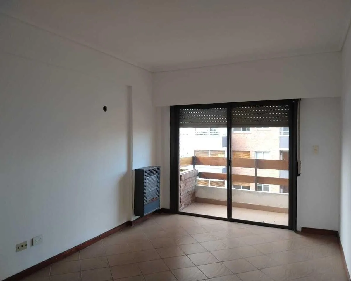 Two-room apartment in Victoria with 3 balconies