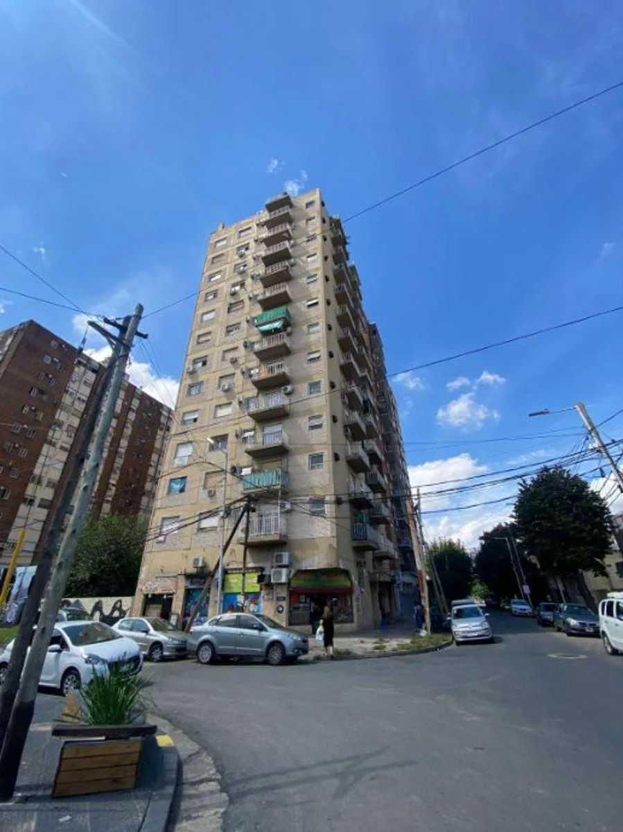 Apartamento de dois ambientes em Gerli Oeste