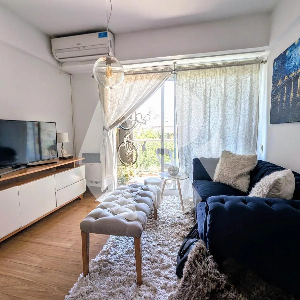 Departamento de 2 ambientes con balcón en Monserrat