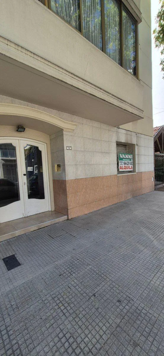 PH 2 Ambientes Pb Frente en Alquiler - Liniers