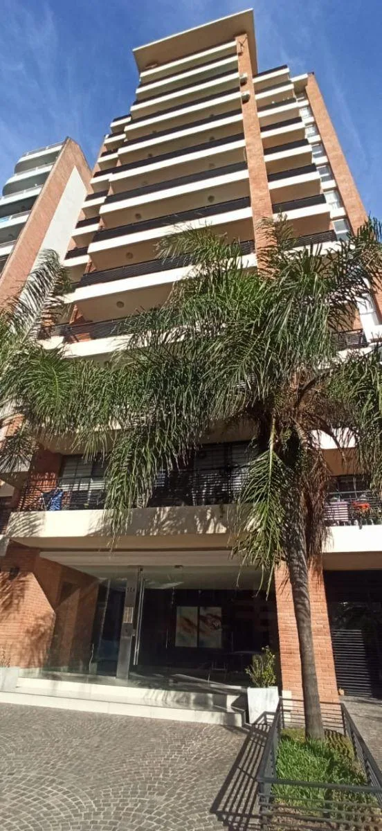 Alquiler 2 Amb. en Lanusita. 2 Baños, Balcon Tza. Lanus O