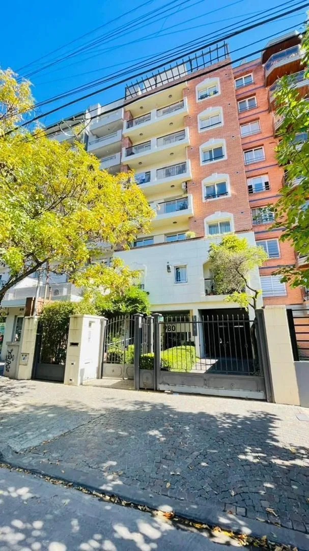 Departamento de 4 ambientes en Castelar
