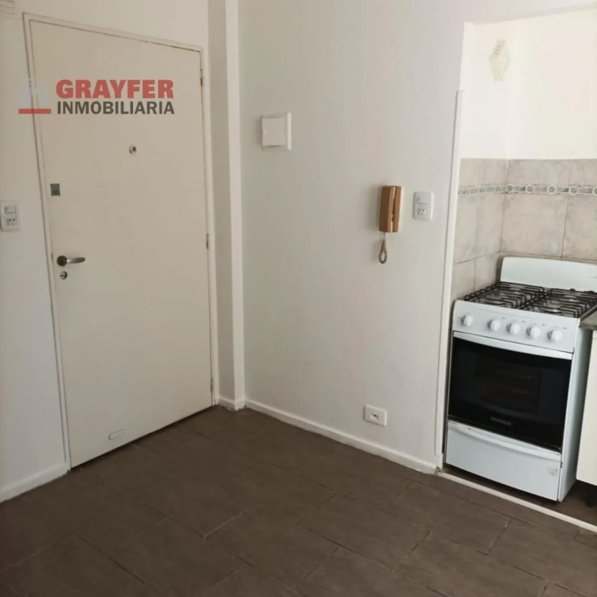 Kitnet em Palermo Thames 2200