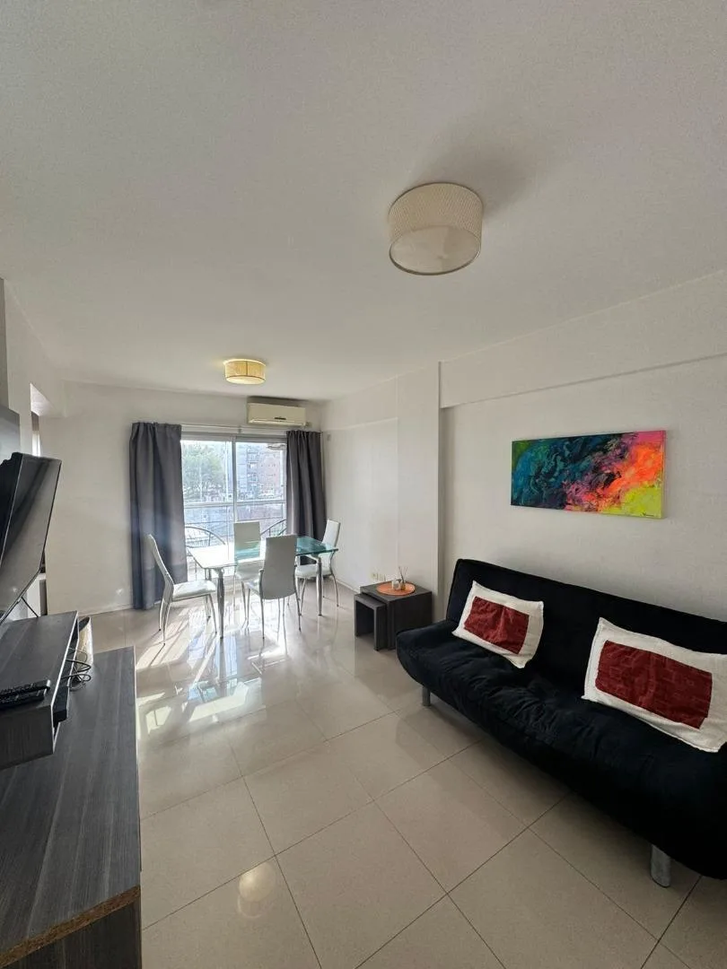Departamento de 2 ambientes amoblado en Almagro