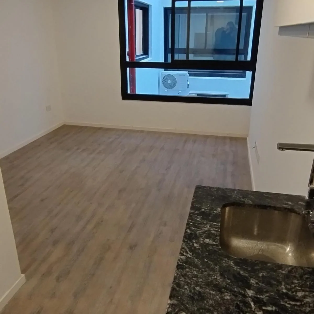 Kitnet novo para alugar em Monserrat