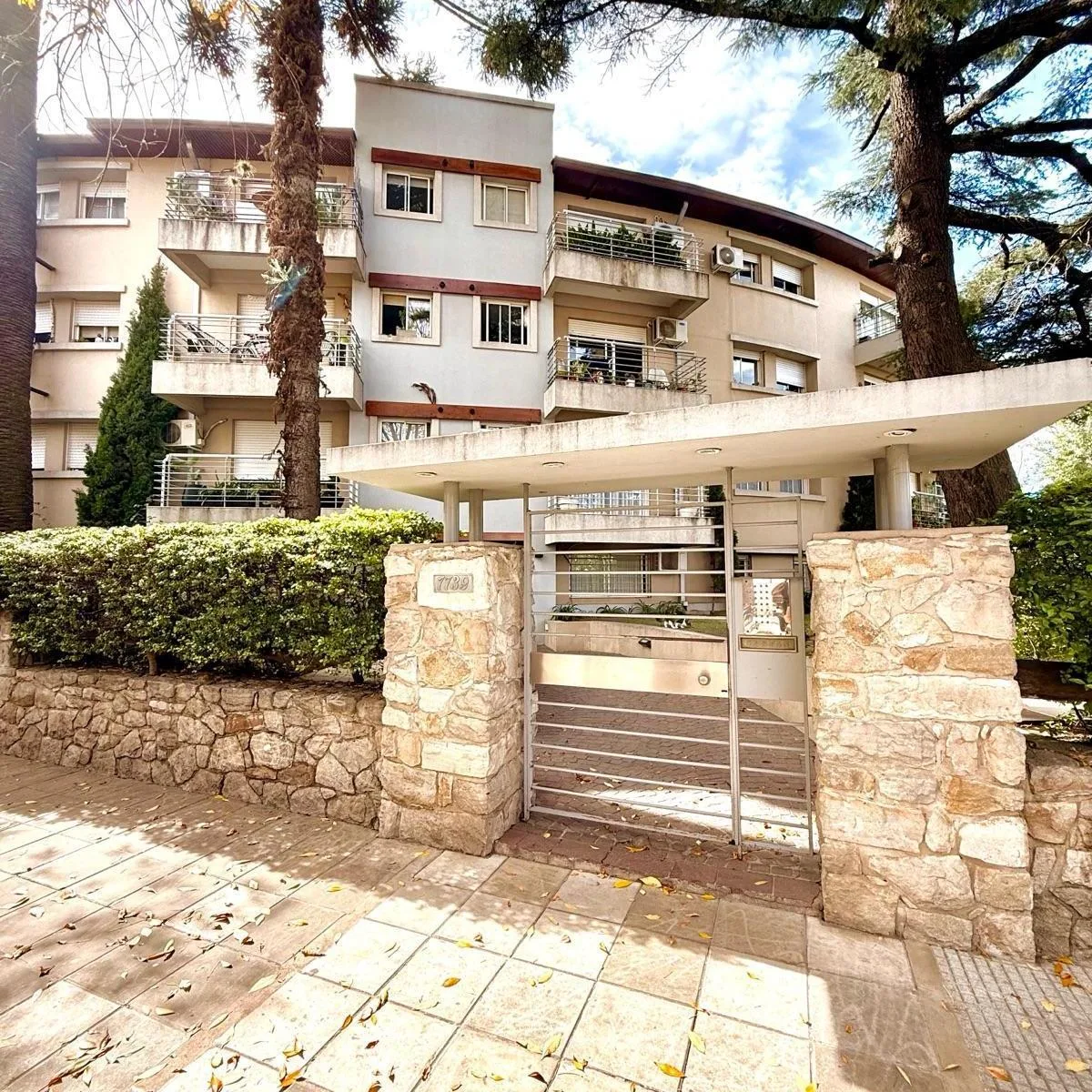 Departamento de 2 ambientes en Banfield