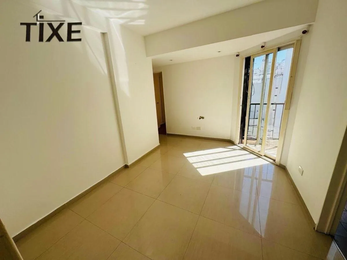 Apartamento de 2 ambientes em Balvanera