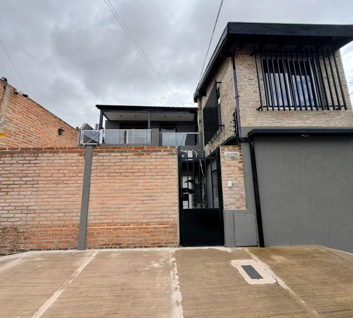 PH de três ambientes com 2 dormitórios em Tres de Febrero