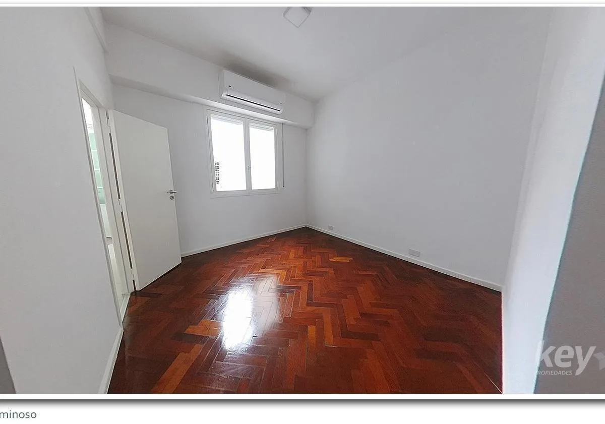 Apartamento de 2 dormitórios em Recoleta