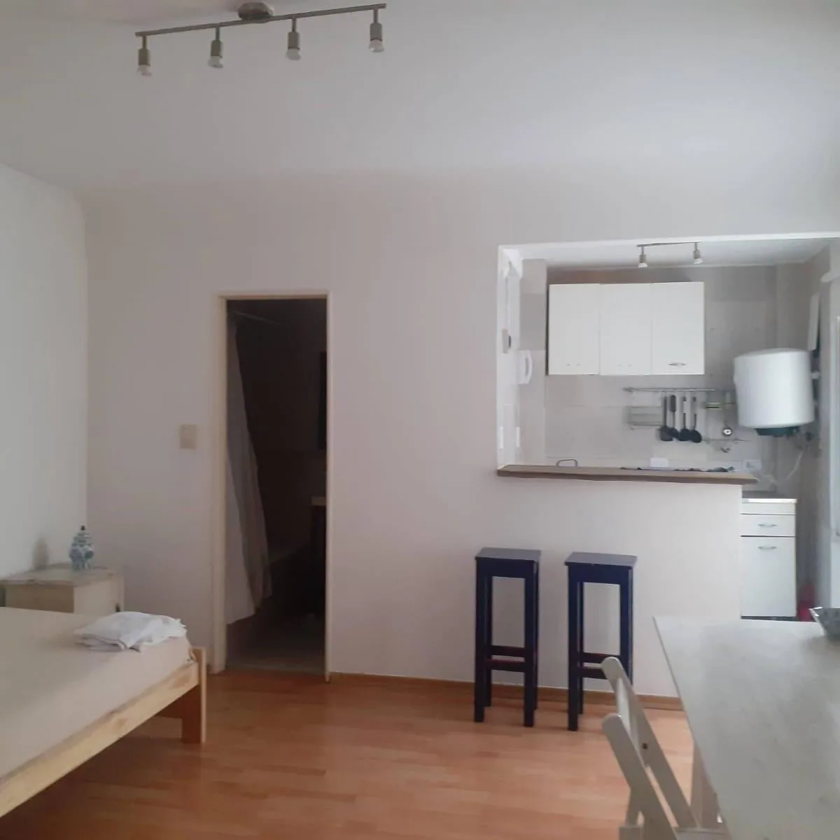 Kitnet de um ambiente em Palermo