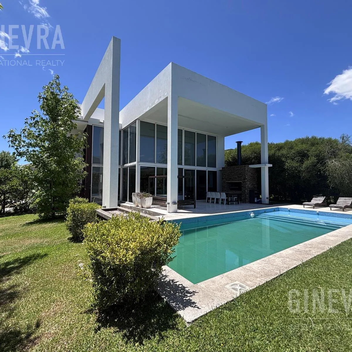 Four-bedroom house in Los Castores, Nordelta