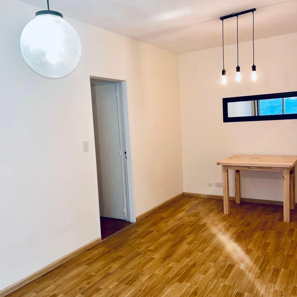 Apartamento de três ambientes em Palermo