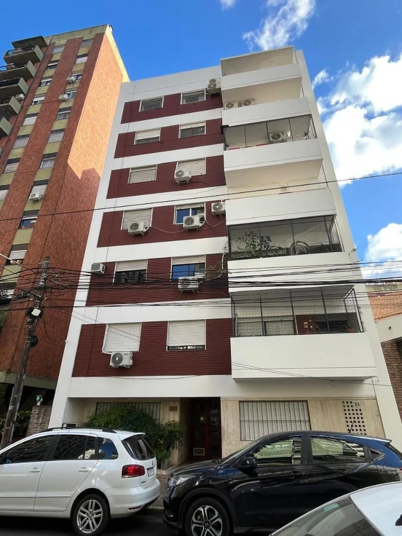 Two-bedroom apartment in Acassuso