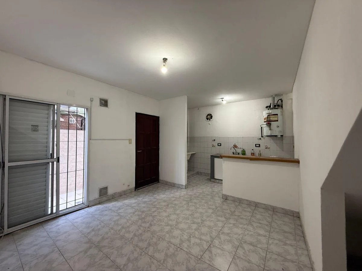 Departamento de 2 ambientes en San Justo