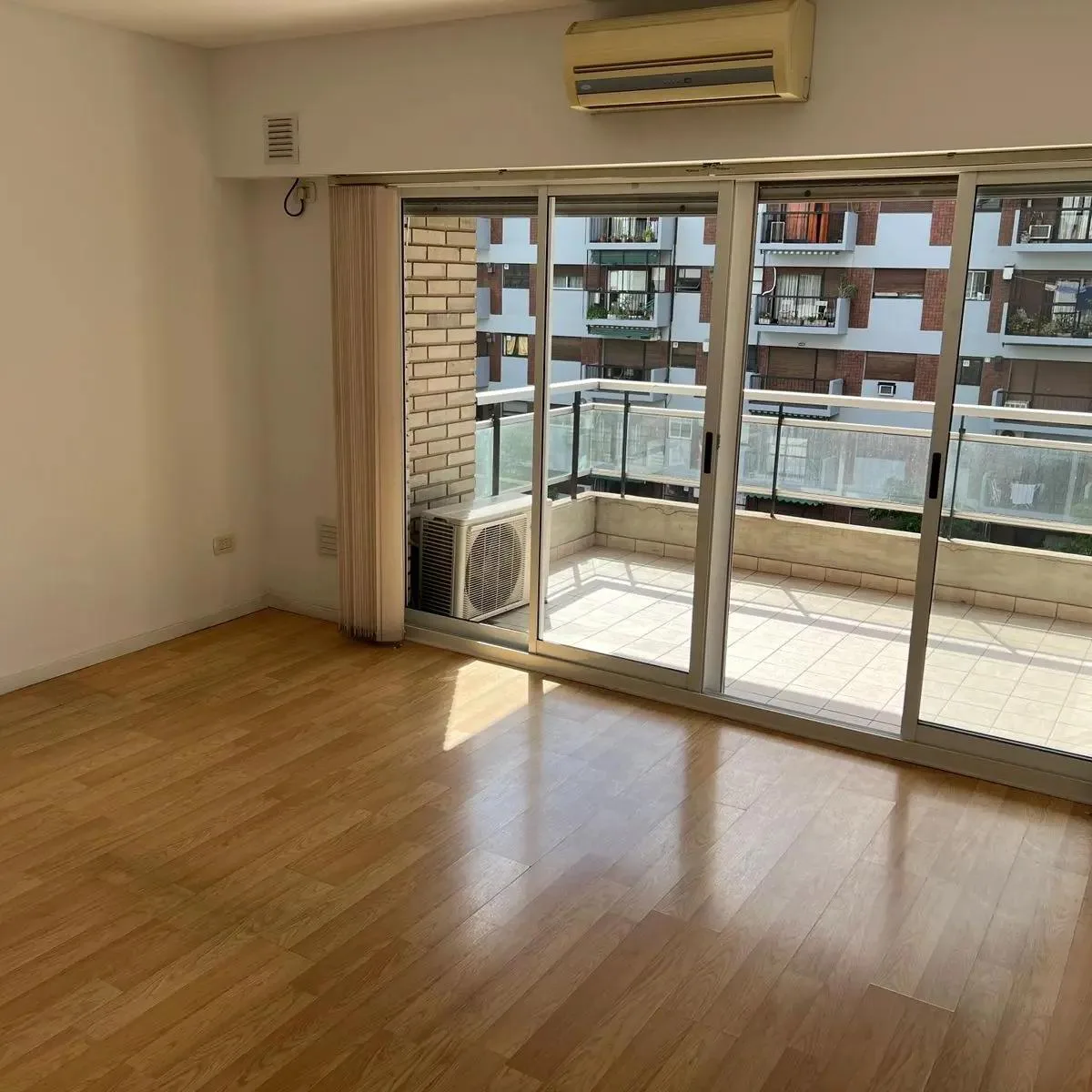 Half-floor apartment in Belgrano