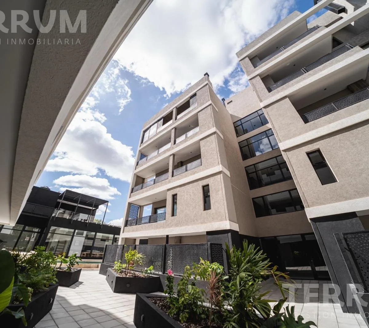 Departamento en Canning (Ezeiza)