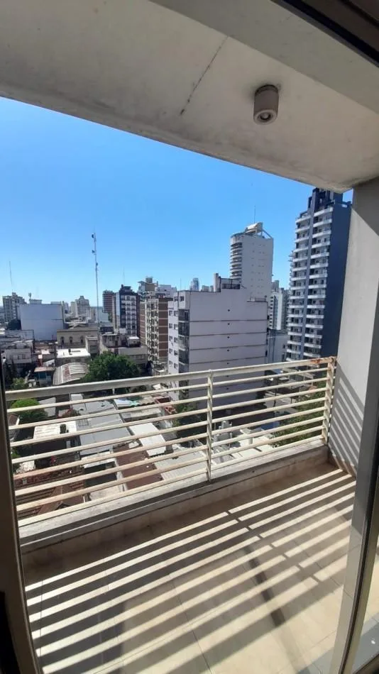 Two-room apartment with parking in Lomas de Zamora