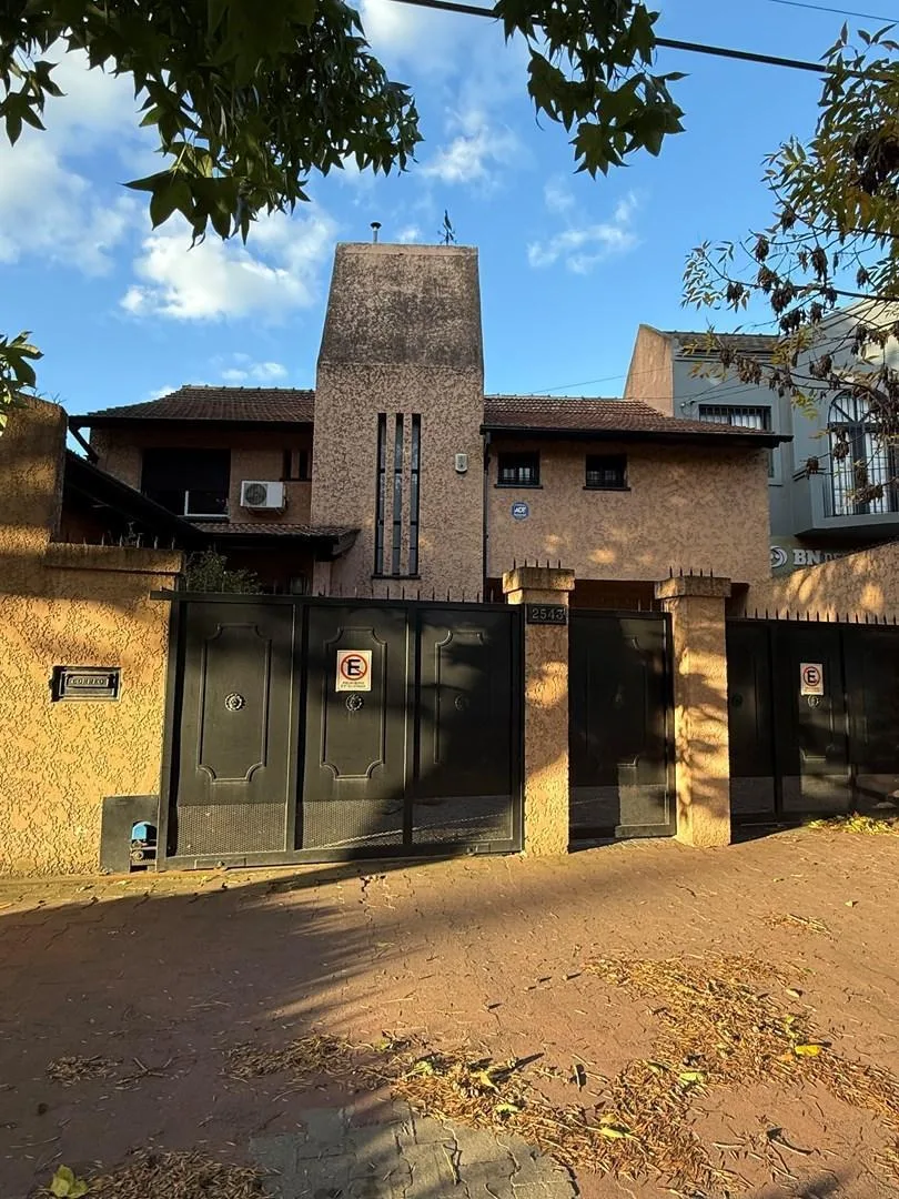 Casa de 4 dormitorios en Boulogne