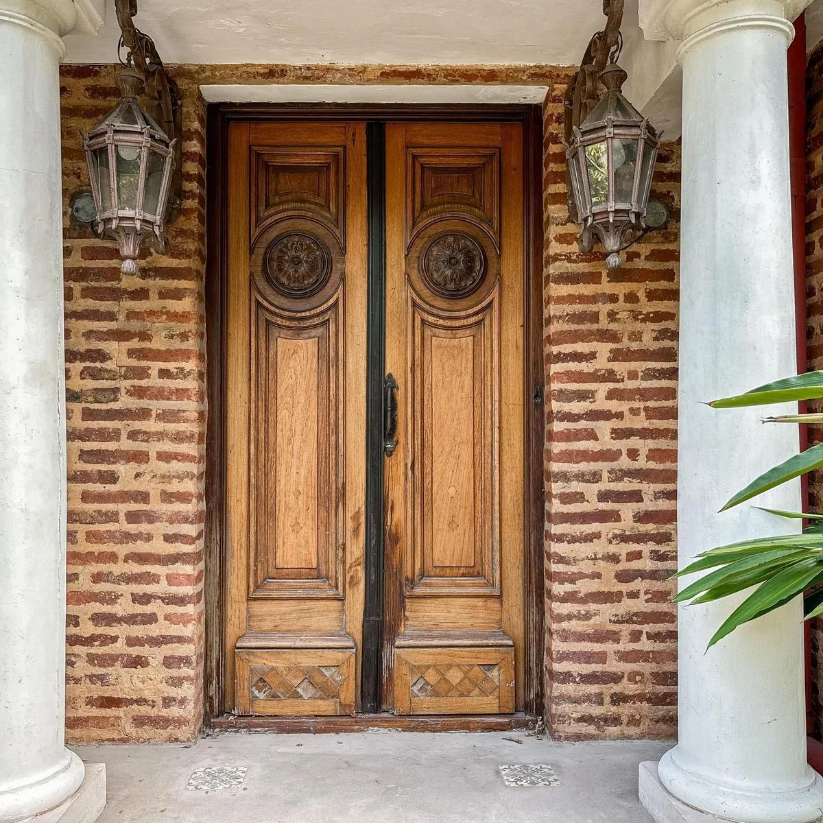 Casa com 4 dormitórios em Beccar