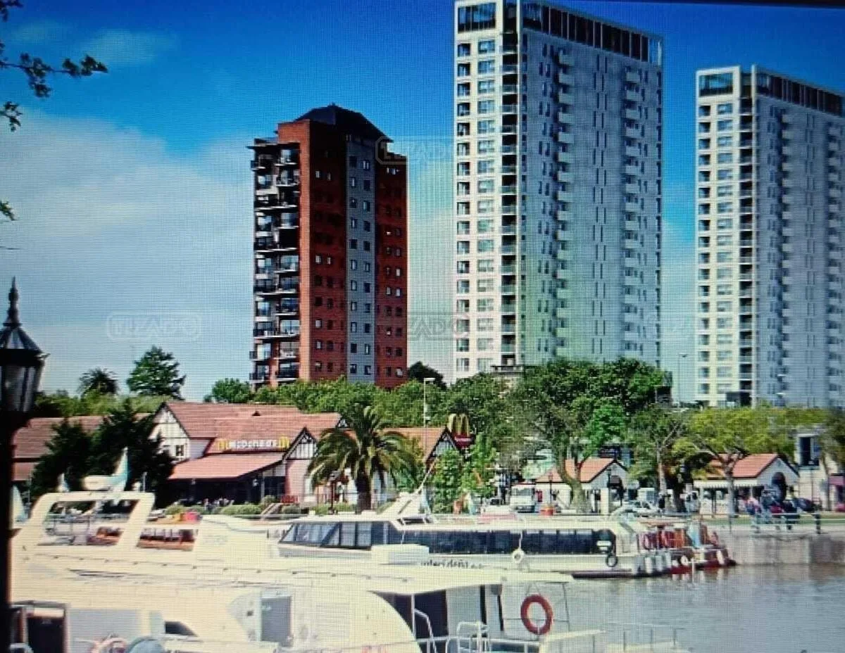 Two-room brand-new apartment in Tigre