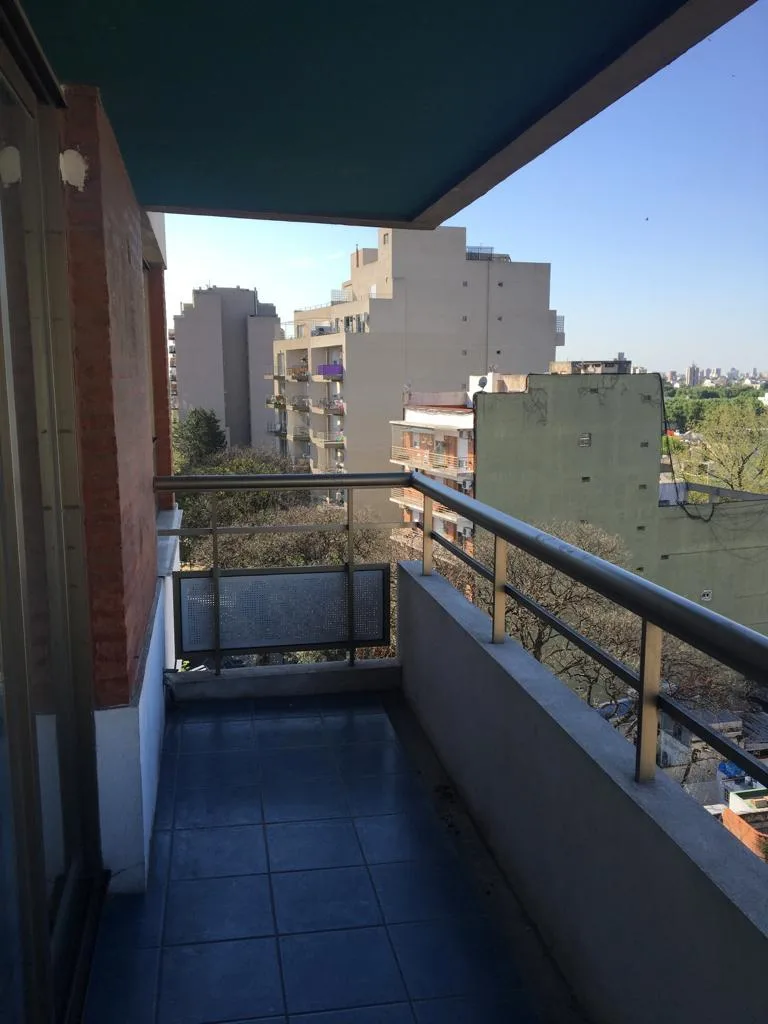 Two-room apartment on a street in Villa Urquiza
