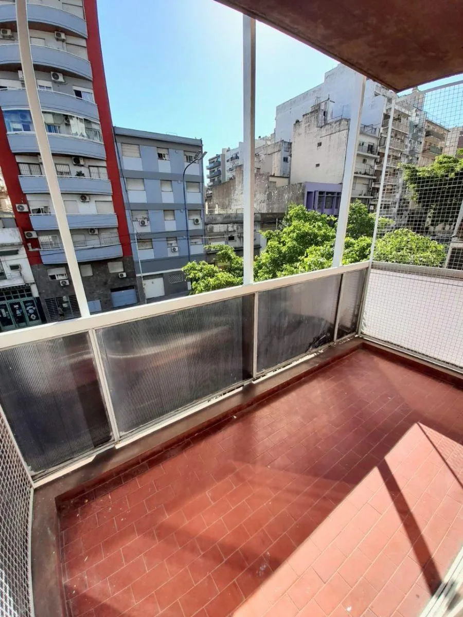 One-bedroom apartment in Flores