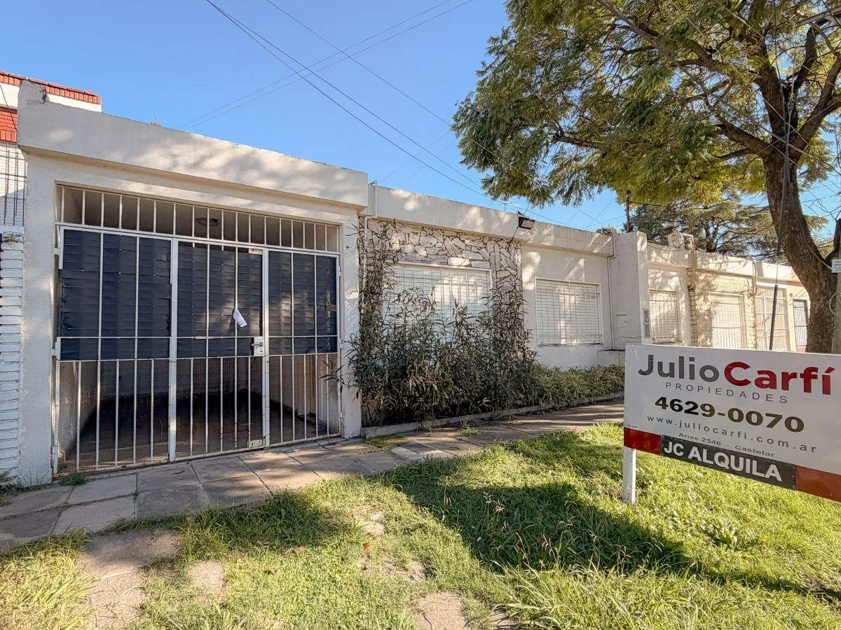 PH de 4 ambientes con patio en Castelar