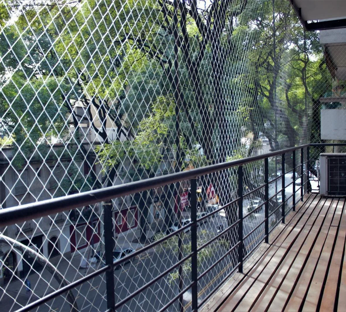 Three-room apartment in Flores