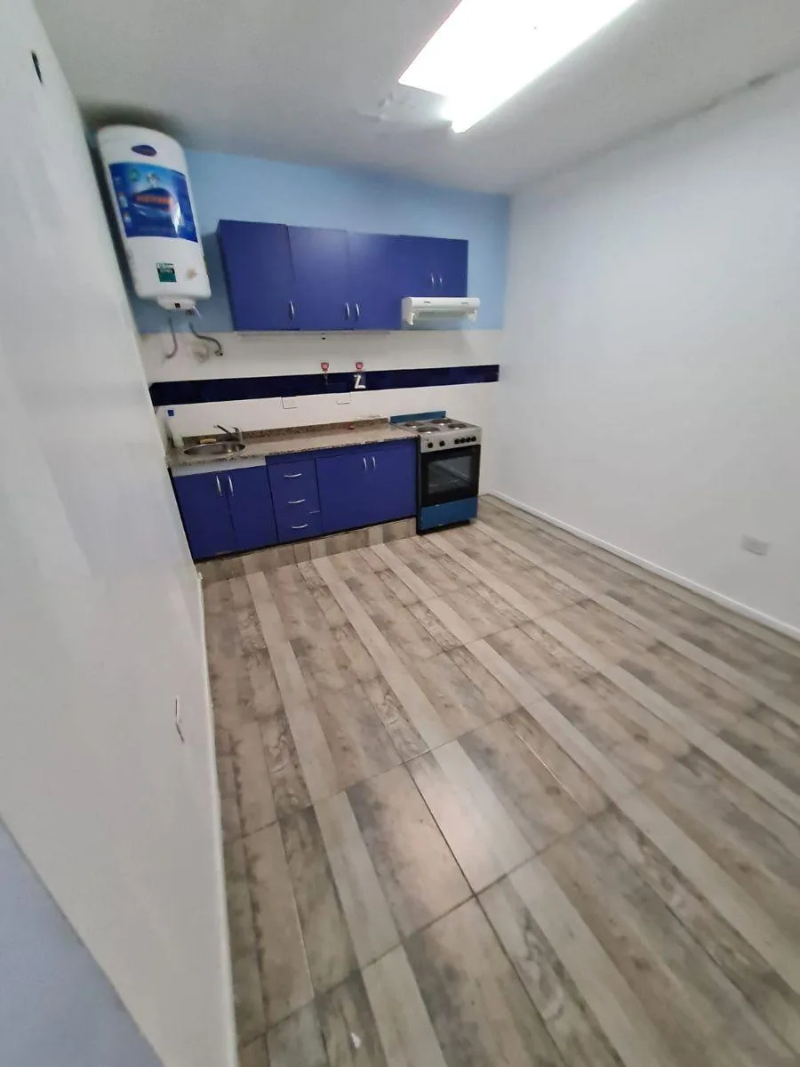 Departamento de 2 ambientes con balcón en Flores