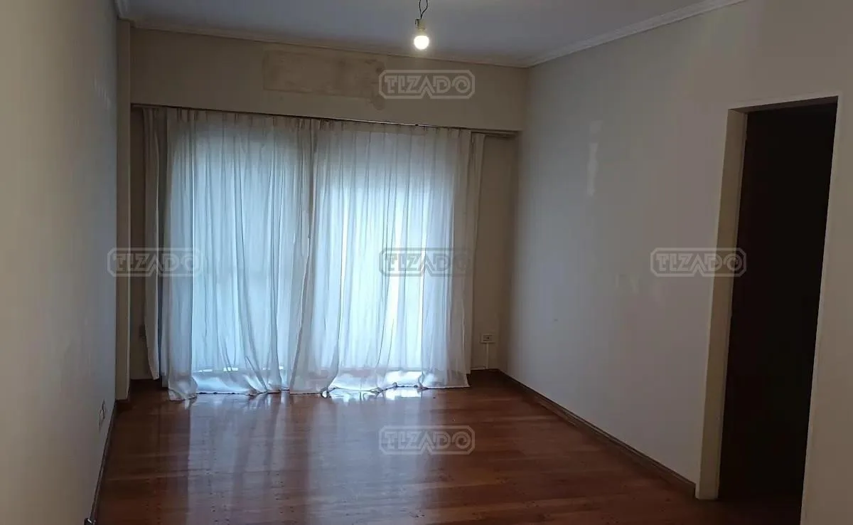 Полуэтажная квартира с 2 спальнями в Olivos