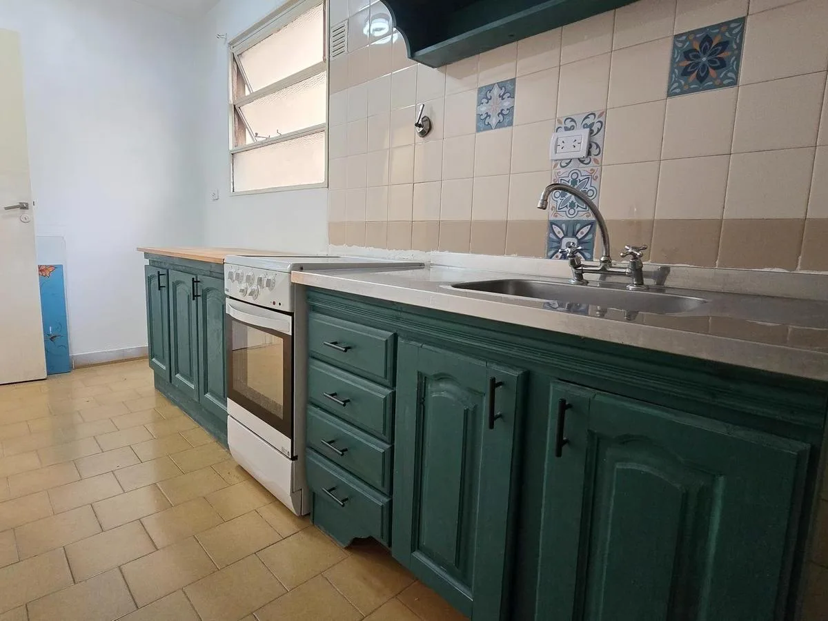 Квартира-студия с отдельной кухней в Buenos Aires