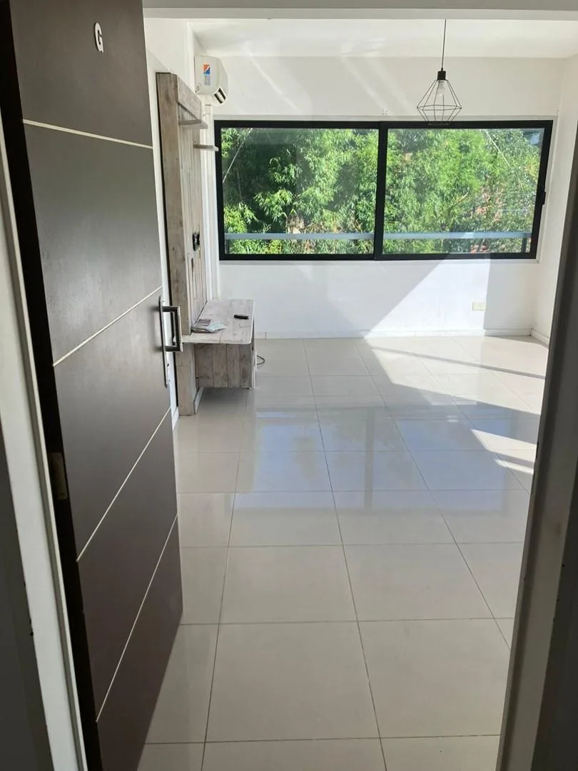 Studio apartment with parking in Tigre