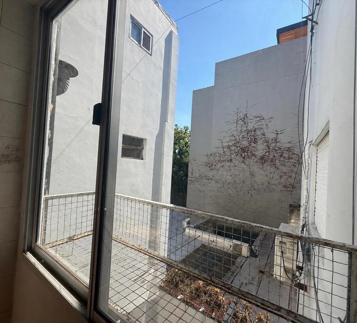 Квартира-студия в Núñez с мебелью в аренду