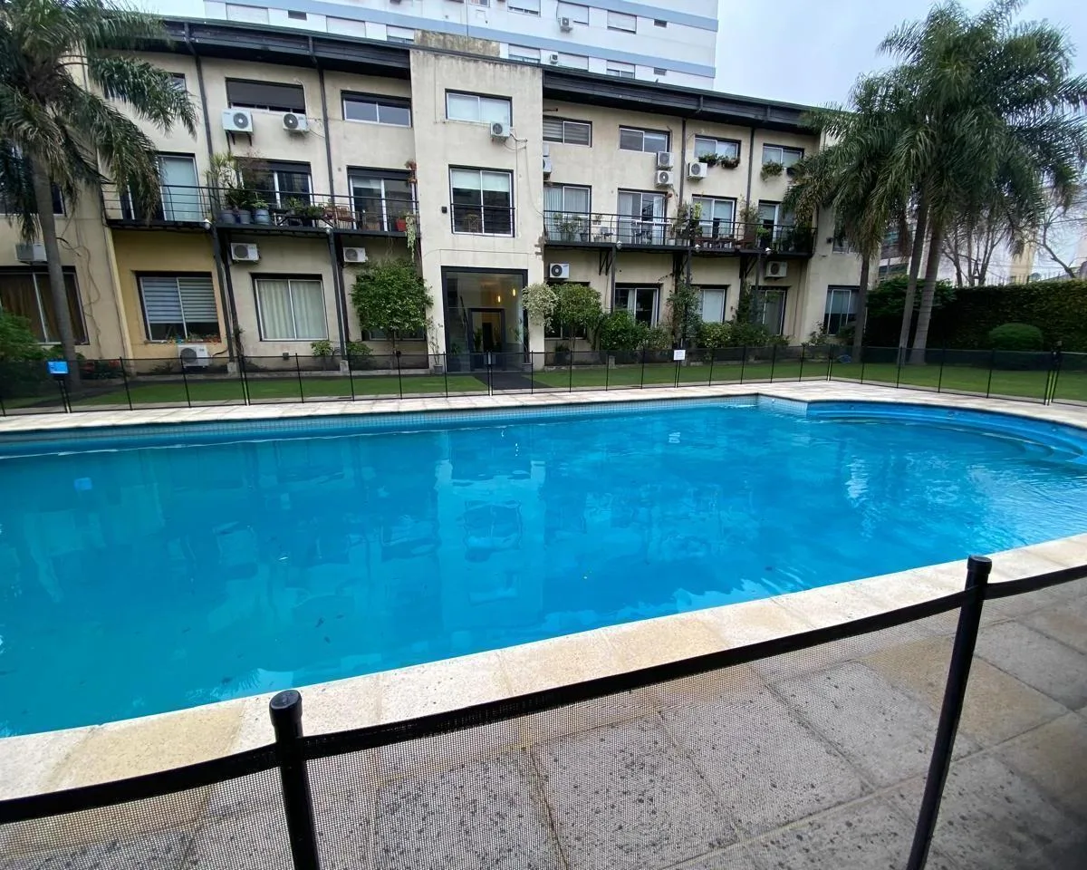 Двухкомнатная дуплекс-квартира с офисом и парковкой в Saavedra