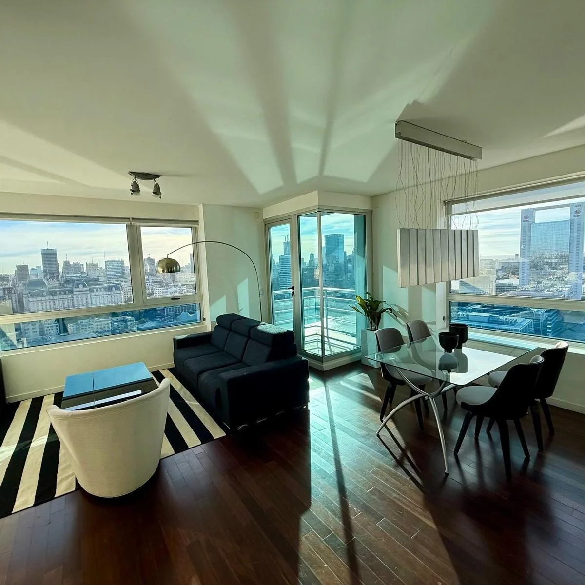 Квартира-студия с мебелью в Torres del Yacht в Buenos Aires