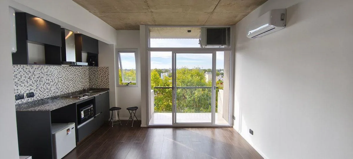 Monoambiente divisible a estrenar en Caseros