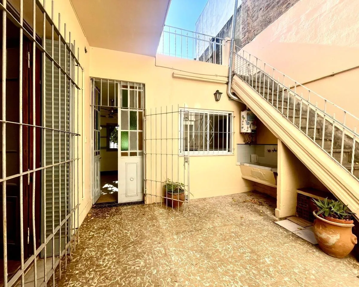 PH 2 Amb en Alquiler con Patio y Terraza en Villa del Parque