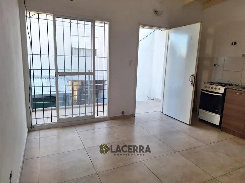Three-room apartment for rent in Villa Ballester