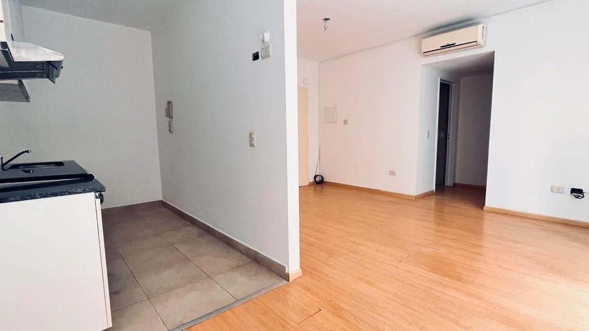 Departamento de 2 ambientes con balcón en Buenos Aires