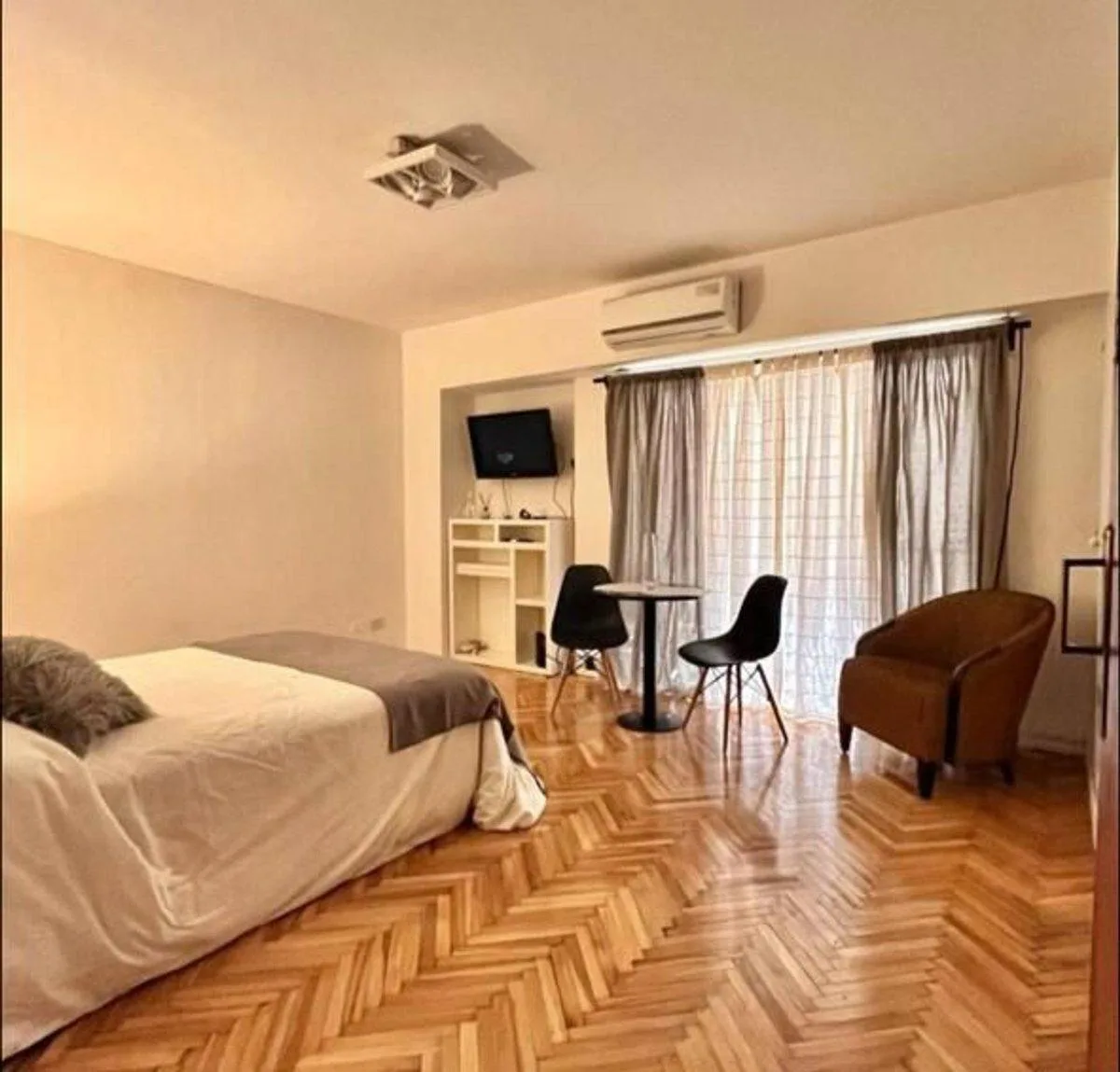 Studio apartment in Palermo near Plaza Italia